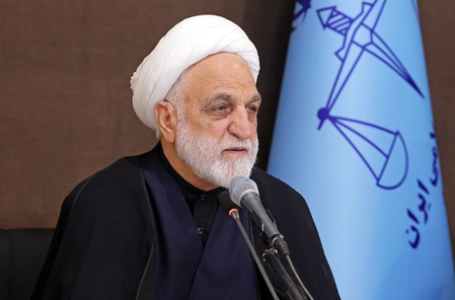 ईरान में अनिवार्य हिजाब लागू कराने को लेकर मुहिम तेज, ‘विदेशी लिंक’ की जांच के आदेश