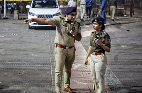 दिल्ली में धमाके के बाद उत्तर प्रदेश में हाई अलर्ट, सीएम योगी ने दिए कड़े निर्देश