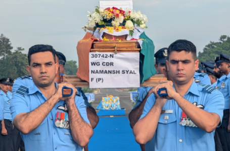 पायलट नमन स्याल के सर्वोच्च बलिदान को देश कभी भुला नहीं पाएगा : भारतीय वायुसेना