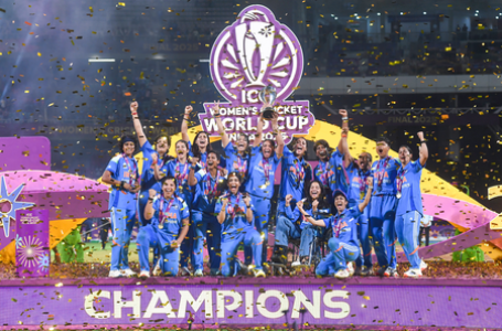 महिला क्रिकेट विश्व कप: शरद पवार समेत कई राजनेताओं ने टीम इंडिया को दी जीत की बधाई