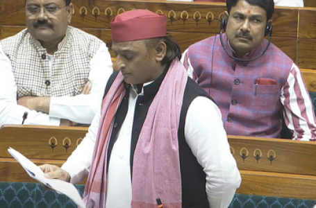 अखिलेश यादव बोले, चुनाव सुधार की शुरुआत आयोग से होनी चाहिए; एसआईआर को छिपा हुआ एनआरसी बताया