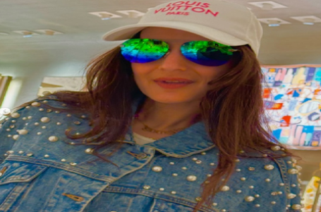 जया बच्चन के पैपराजी को लेकर दिए बयान पर बोली अमीषा पटेल, कहा, “मैं मीडिया से प्यार करती हूं”