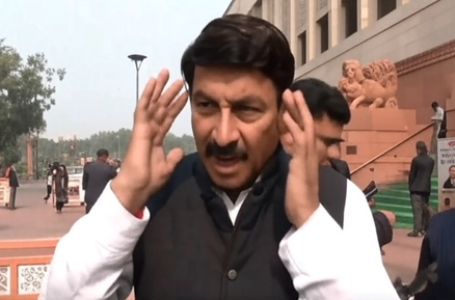 सिर्फ हंगामा करना राजनीति नहीं होती, विपक्ष का दिमाग काम नहीं कर रहा : मनोज तिवारी