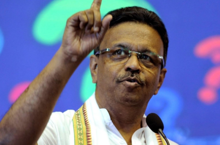 टीएमसी ने कोलकाता में मनाया एकता दिवस, विपक्ष पर लगाया धार्मिक कट्टरता फैलाने का आरोप