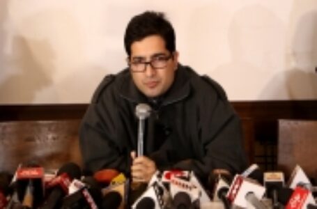 Shah Faesal who called for resistance after govt stripped Kashmir of it special status reinstated