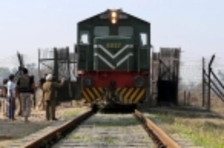 Pakistan on Wednesday suspended Samjhuata Express operation