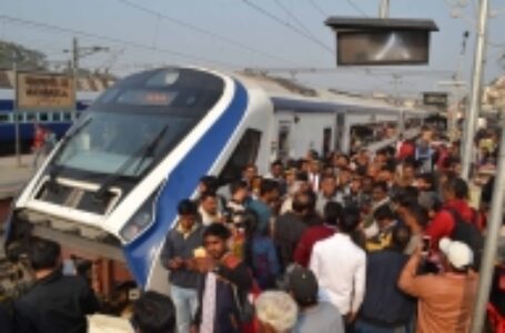 India’s fastest train suffered a break down early Saturday, a day after launch by PM