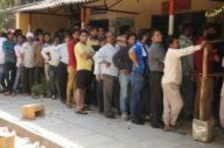 Polling began for 91 Lok Sabha seat in the first phase of elections on Thursday
