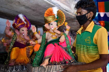 Maharashtra bans giant idols or mega Ganeshotsavs, organisers upset