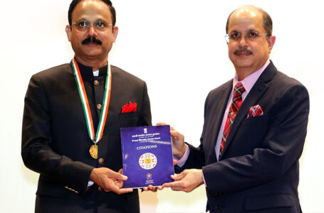India’s top award for diaspora conferred on Eram Group Chairman Dr. Siddeek Ahmed