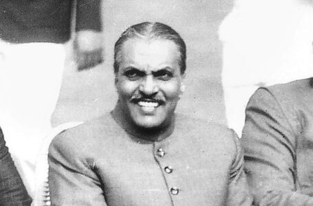 How Zia-ul-Haq became Pak army chief   by flattering Bhutto and then hanged him