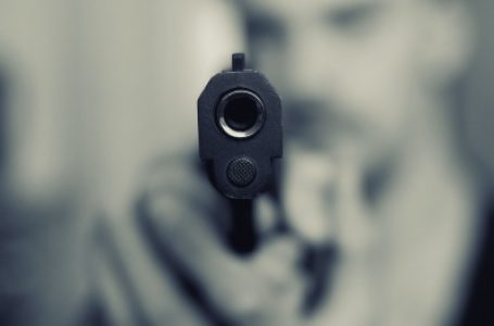 A journalist of a local Hindi daily was shot at in Patna
