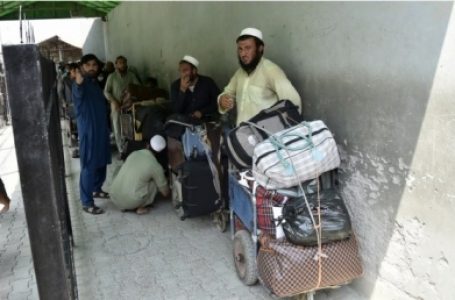 5,600 Afghans forcibly deported from Iran: Taliban Officials