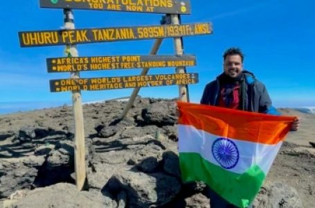 Punjab police official unfurls Tricolour on Mount Kilimanjaro