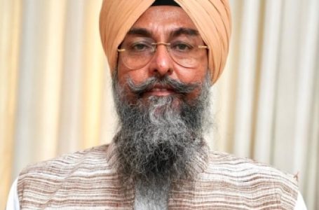Punjab Speaker to give Rs 1L to panchayats for not burning stubble