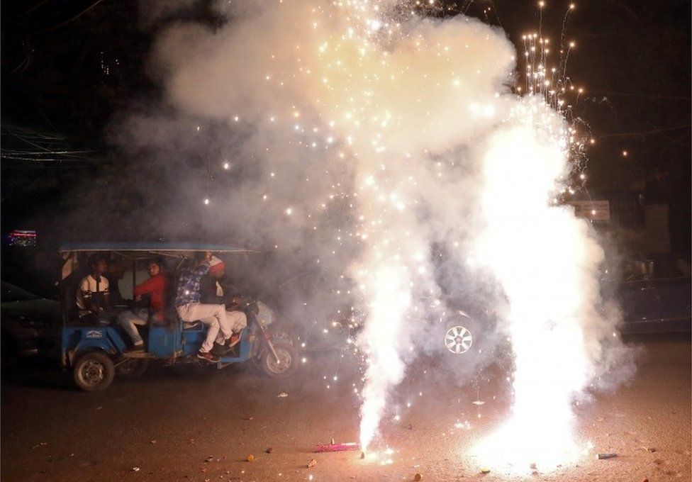 RSS body says ban on firecrackers ‘unscientific’, slams AAP govt India News Stream