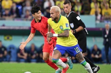 Brazil storms into quarters, Asian teams bite the dust; mixed reactions from football lovers in Kolkata