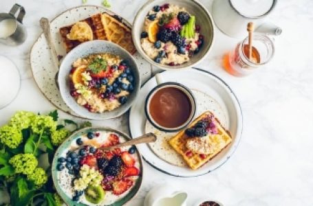 Eat breakfast to ward off risk of cancer, heart disease