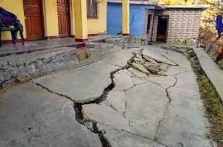 J&K: Houses develop cracks Doda, families shifted to temporary shelters
