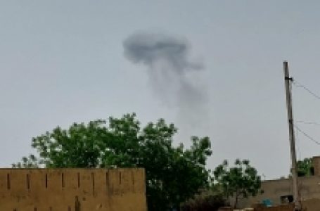 MiG-21 jet crashes into house in Rajasthan, 3 dead, pilot safe