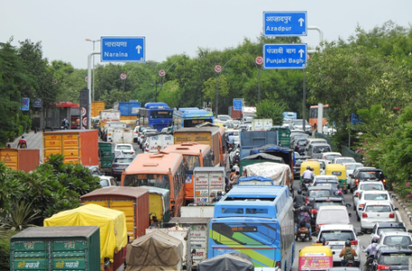 Parts of Delhi witness massive traffic jams
