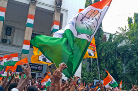 Riding on anti-incumbency, Congress finally captures Telangana