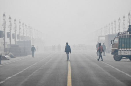 At 3.3 degrees, Delhi records season’s coldest morning