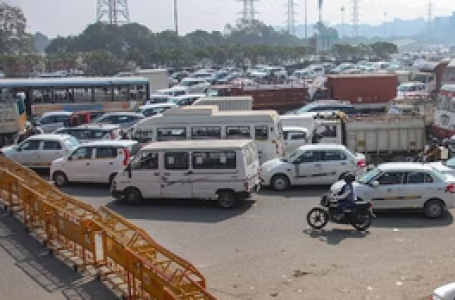 Traffic snarls in Delhi as farmers set for protest march