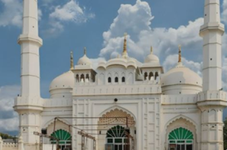 UP: Sunni Waqf Board wants Teele Wali Masjid case to be heard in Waqf Tribunal