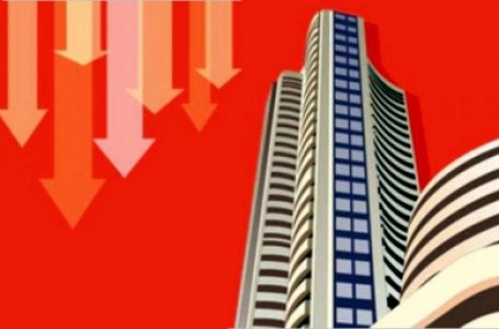 Sensex slips 139 points on negative global cues