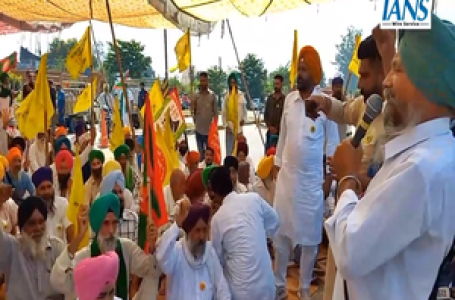 Farmers squat on railway tracks, national highways in Punjab over ‘tardy’ paddy procurement
