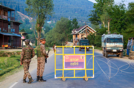 7 killed in Pakistan LoC shelling; J&K L-G orders evacuation of civilians from vulnerable areas