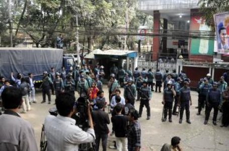Bangladesh: Army imposes indefinite ban on public gatherings in several areas of Dhaka