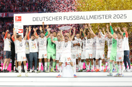 Bayern crowned title with 2-0 win on Muller’s farewell night