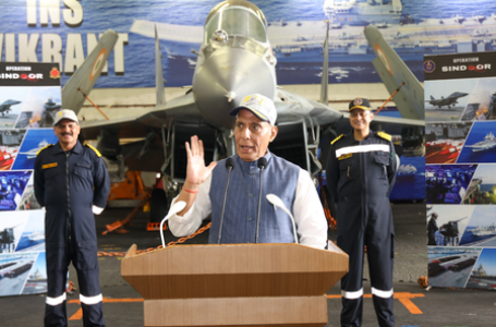 Had Indian Navy been fully unleashed, Pakistan would have been split into four: Rajnath Singh