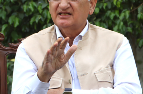 I don’t live in Kashmir: Salman Khurshid’s evasive reply on prosperity after row over Article 370 remarks