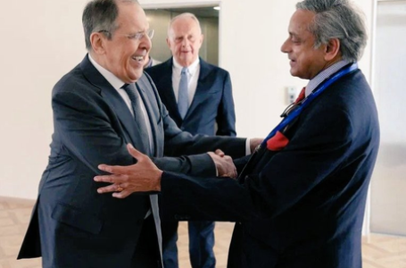 Russian FM meets Tharoor, highlights restoring work of RIC troika