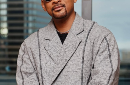 Will Smith brings house down in London with surprise street performance