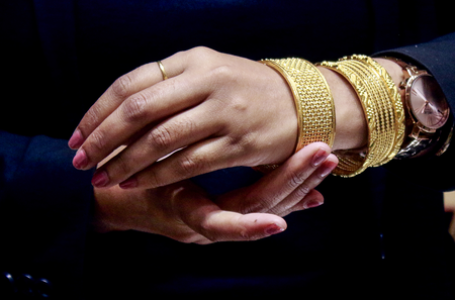 BIS makes hallmarking of 9 karat gold mandatory