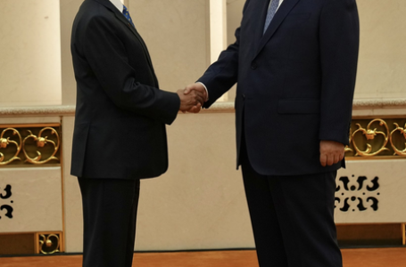 EAM Jaishankar meets Chinese President Xi Jinping, discusses India-China ties