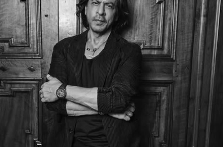 Mamata Banerjee is ‘worried’ for ‘brother’ SRK after he suffers muscle injury