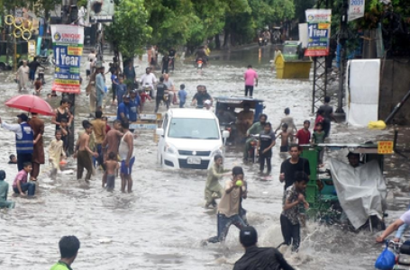 Pakistan: 98 killed, 185 injured as monsoon rains wreak havoc