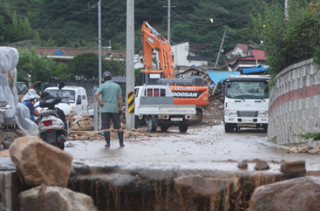 South Korea: 18 killed, 9 missing after heavy rains, landslides