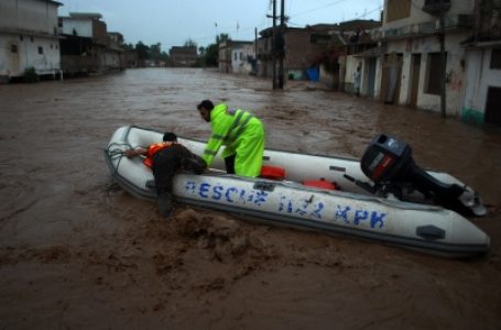 Pakistan: Torrential rains kill 307 people in last 48 hours