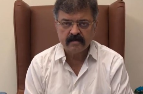 SC should question govt, not those who raise concerns: Jitendra Awhad as apex court raps Rahul Gandhi over army remarks