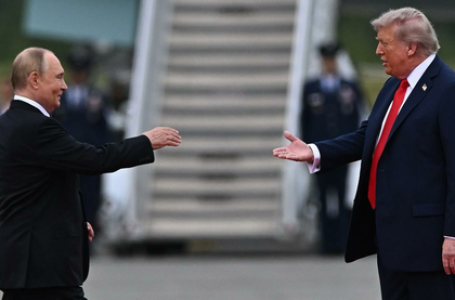 Trump dials Putin, discusses holding trilateral meeting with Zelensky: Kremlin