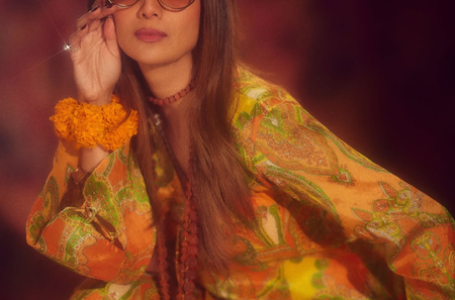 Shilpa Shetty pays homage to Zeenat Aman – an epitome of grace, glam & timeless fashion