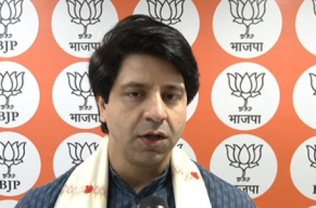 Who is the rotten mango in Cong: Shehzad Poonawalla questions Kharge’s remark