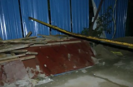 3 feared dead in Delhi wall collapse; rescue ops underway