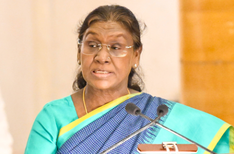 ‘Celebrate responsibly, shun negativity’: President Murmu, VP Radhakrishnan greet people on Diwali